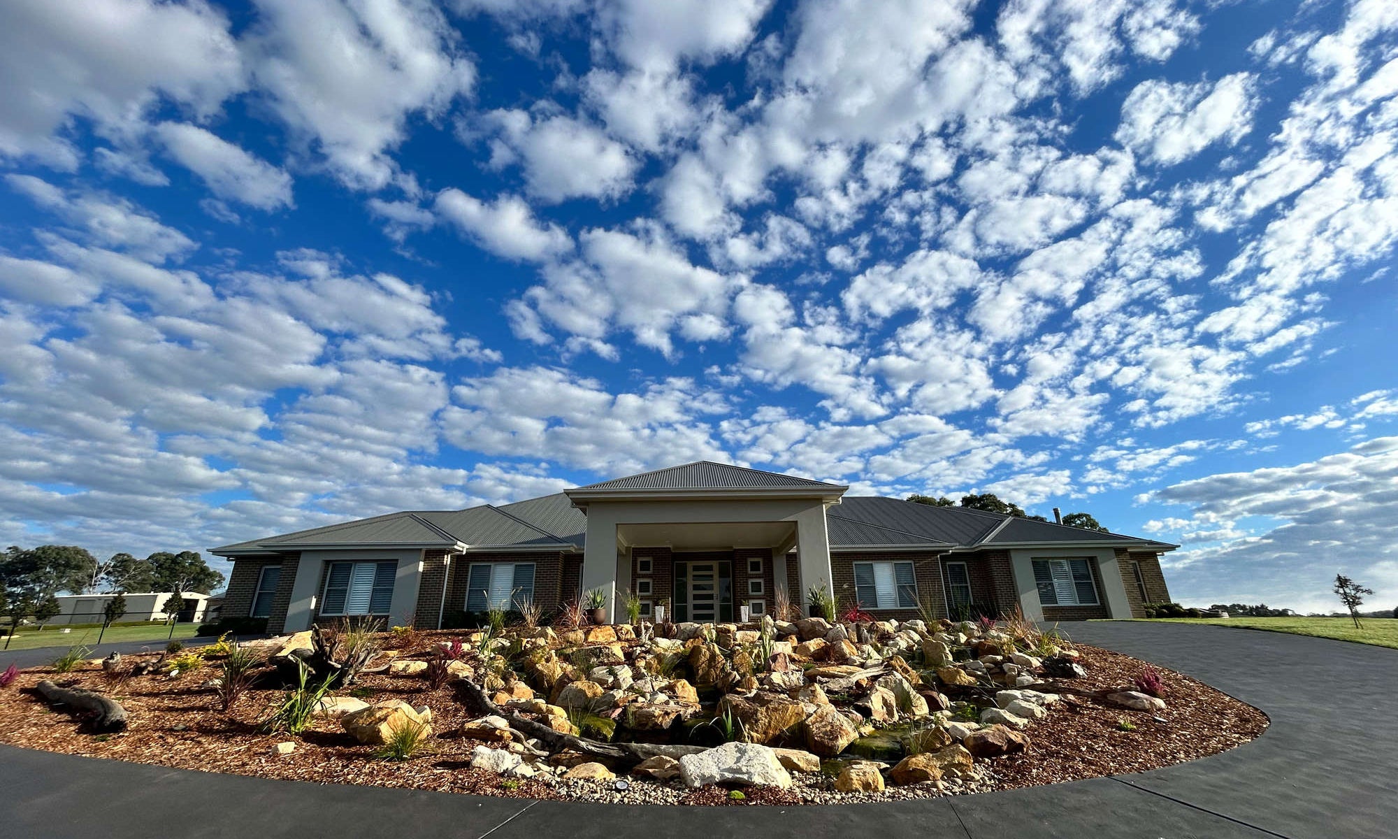 Nelson – Grand Front Entry